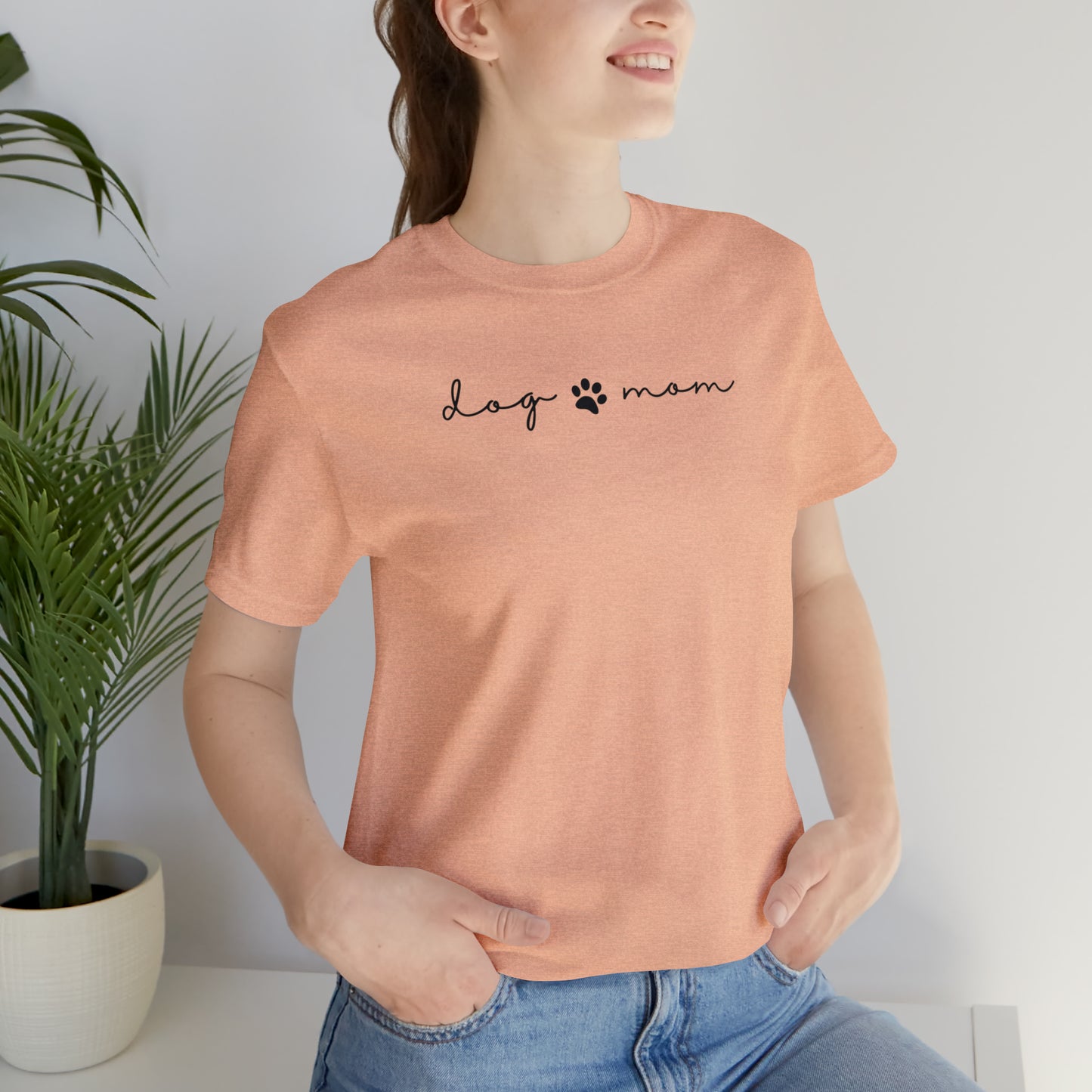 Dog Mom Tee