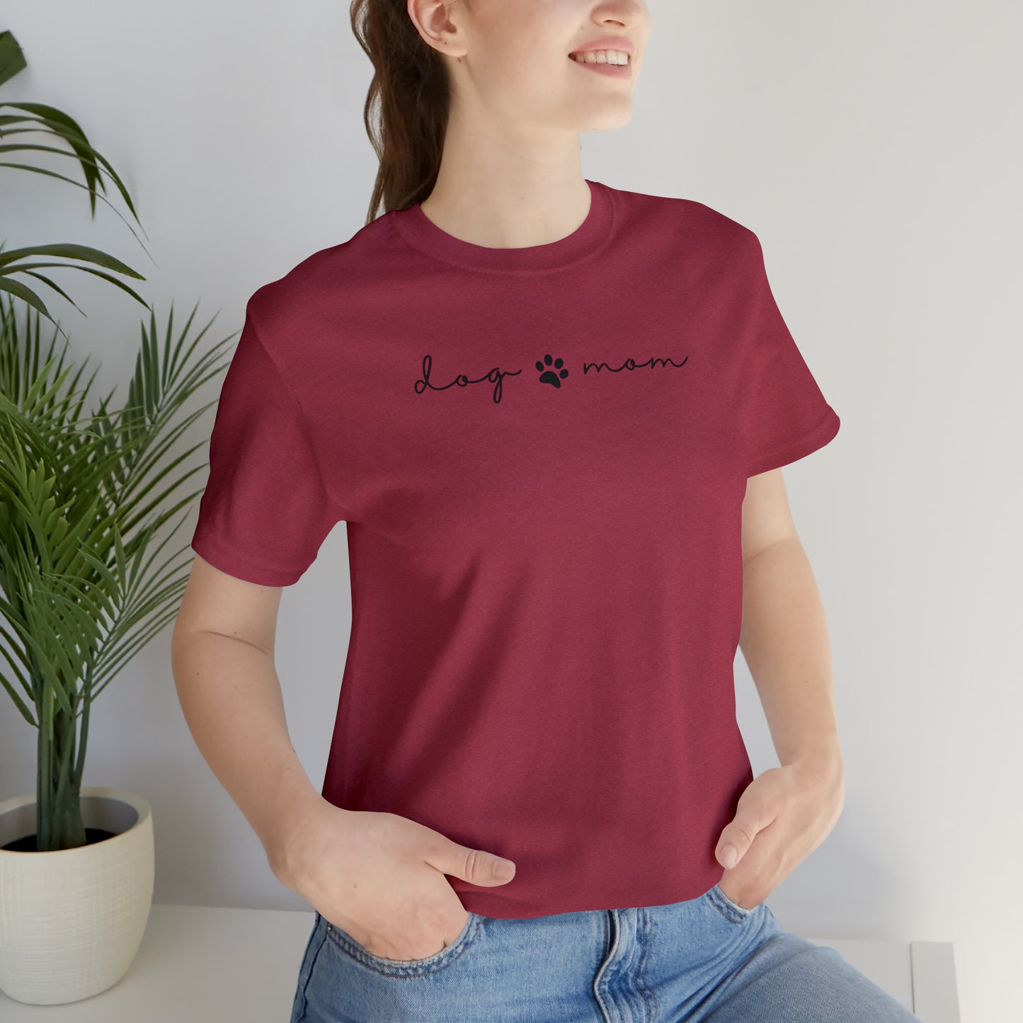 Dog Mom Tee